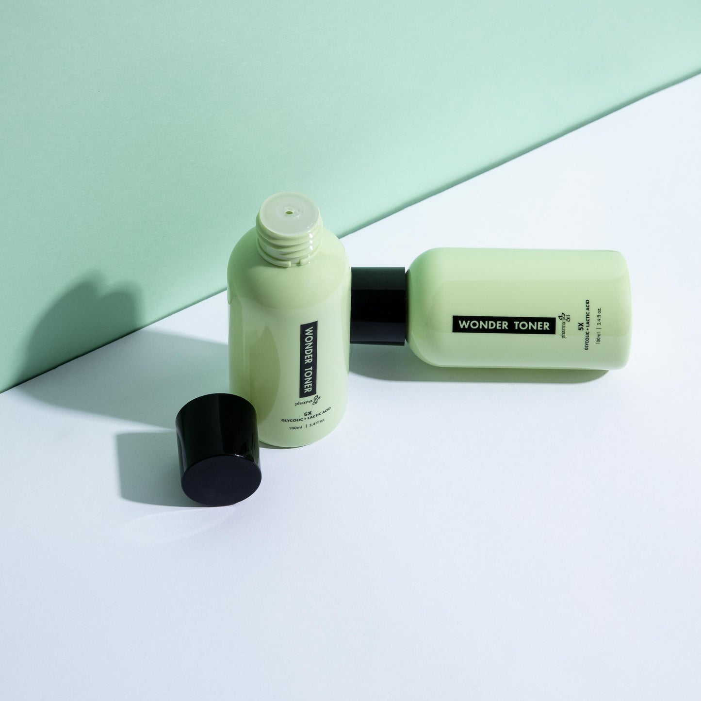 WONDER Glycolic & Lactic toner "PHARMA OIL"