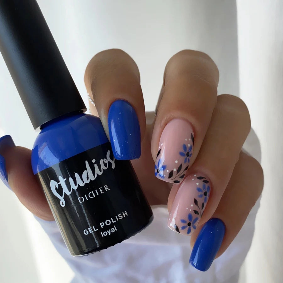 Gel lak Studios, LOYAL, 8ML