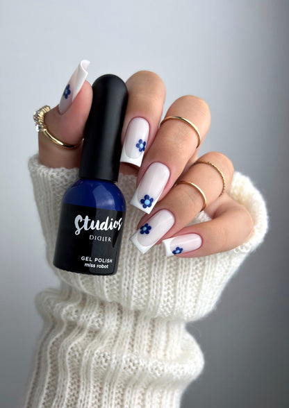 GEL LAK STUDIOS, MISS ROBOT, 8ML