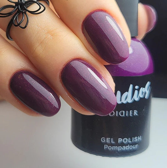 Gel lak Studios, POMPADOUR, 8ML