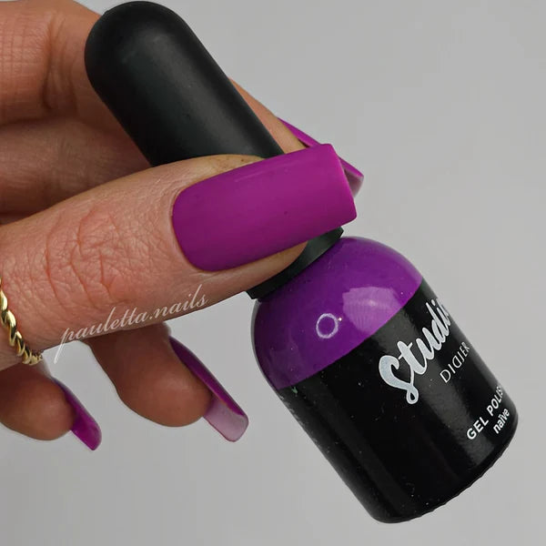 Gel lak Studios, NAÏVE, 8ML