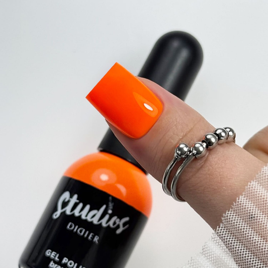 Gel lak Studios, BRAZILIAN, 8ML