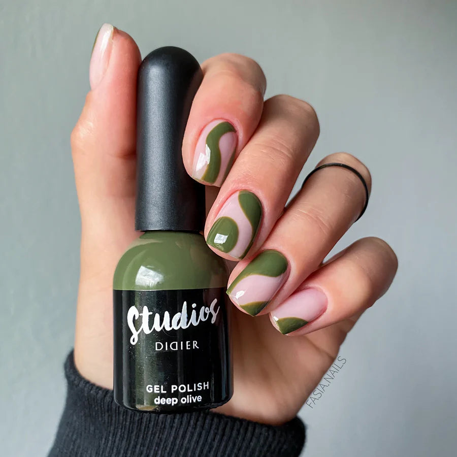 Gel lak Studios, DEEP OLIVE, 8ML