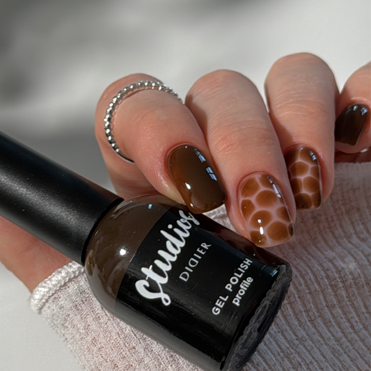 Gel lak Studios, profile, 8ml